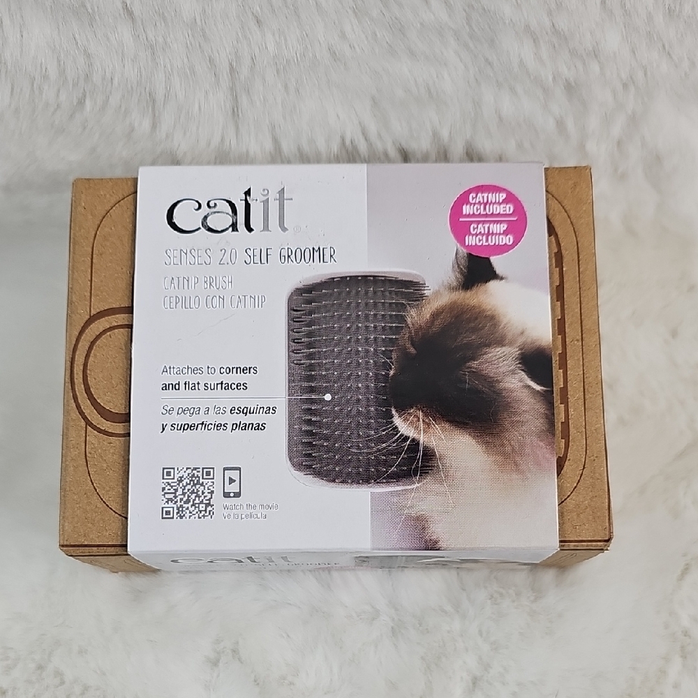 Catit Senses 2.0 Self Groomer Catnip Brush